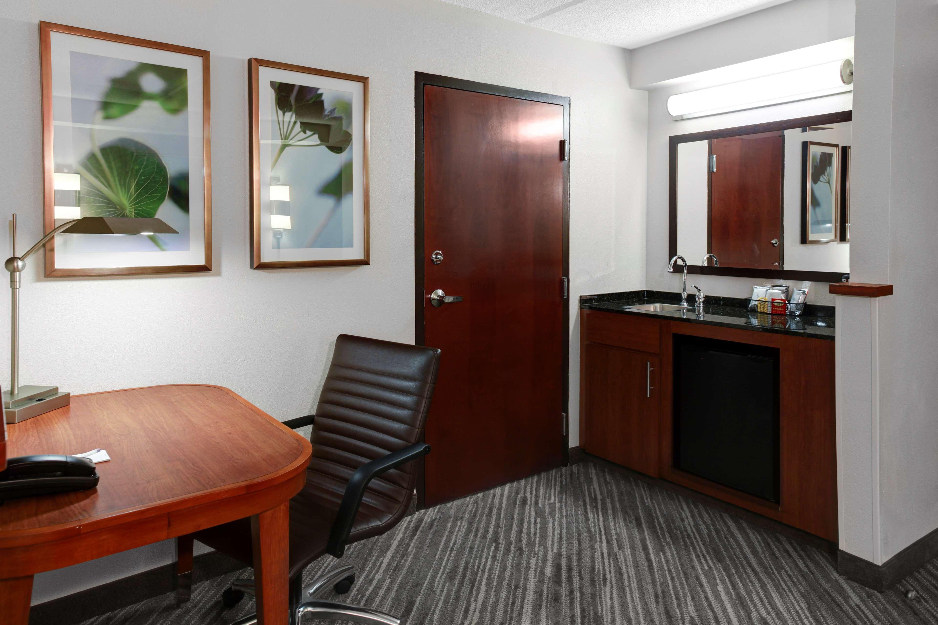 Hyatt Place Boise/Towne Square エクステリア 写真