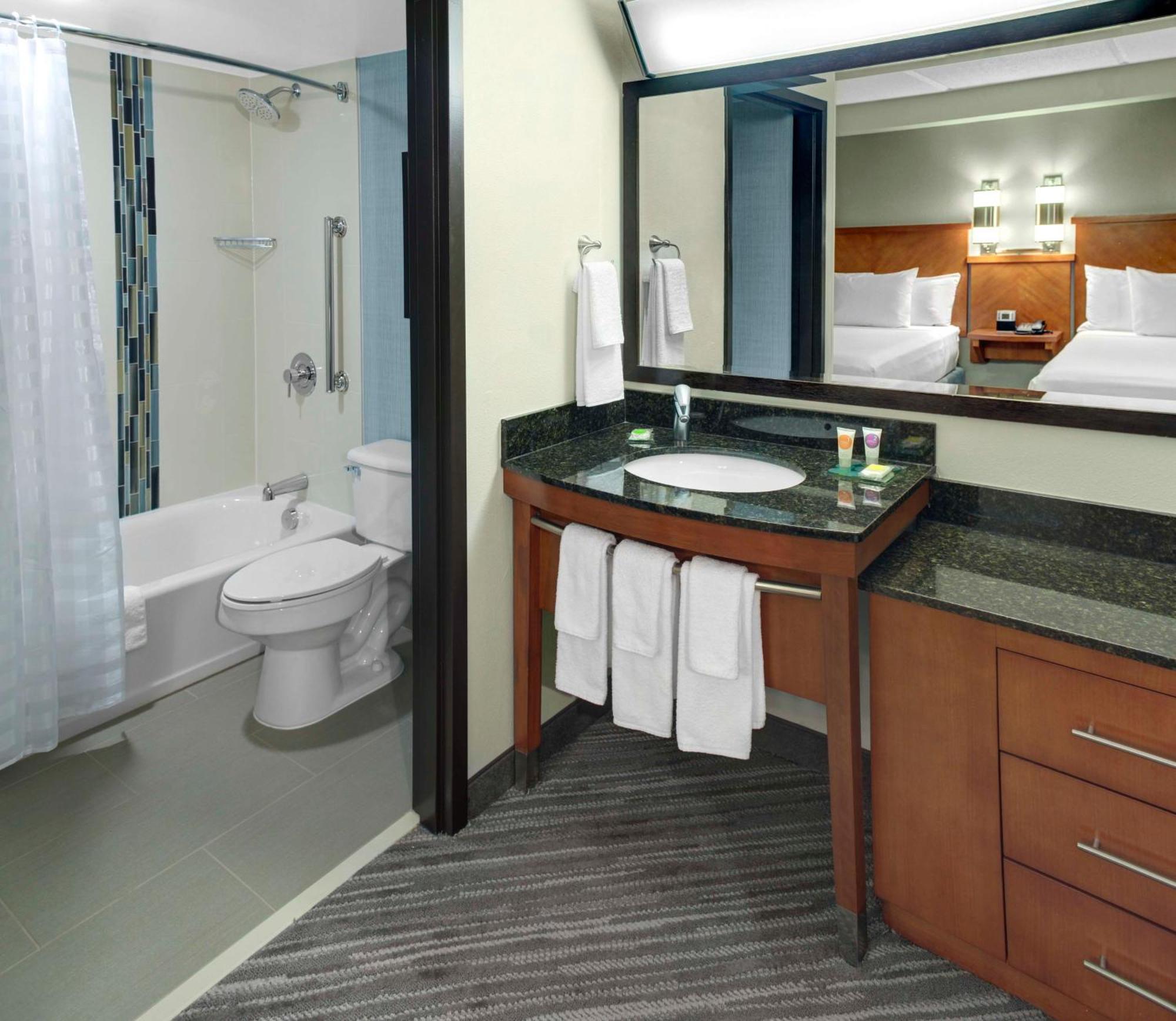Hyatt Place Boise/Towne Square エクステリア 写真